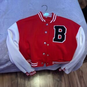 SHEIN brand womens large cropped jacket. red and white